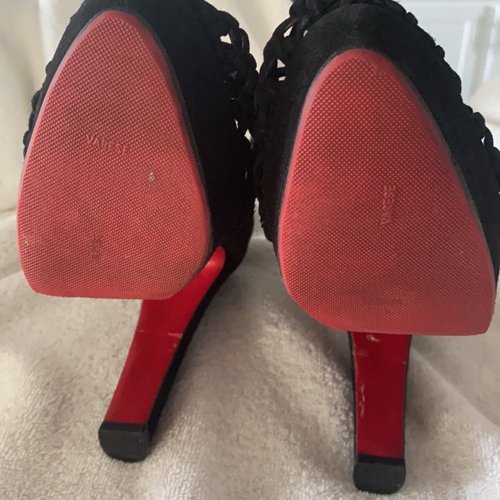 Platform CL Heels - Picture 9 of 11
